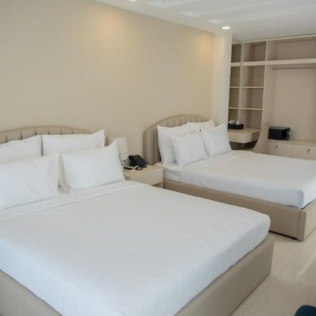 Ruby Hotel Ho Chi Minh City Exterior photo