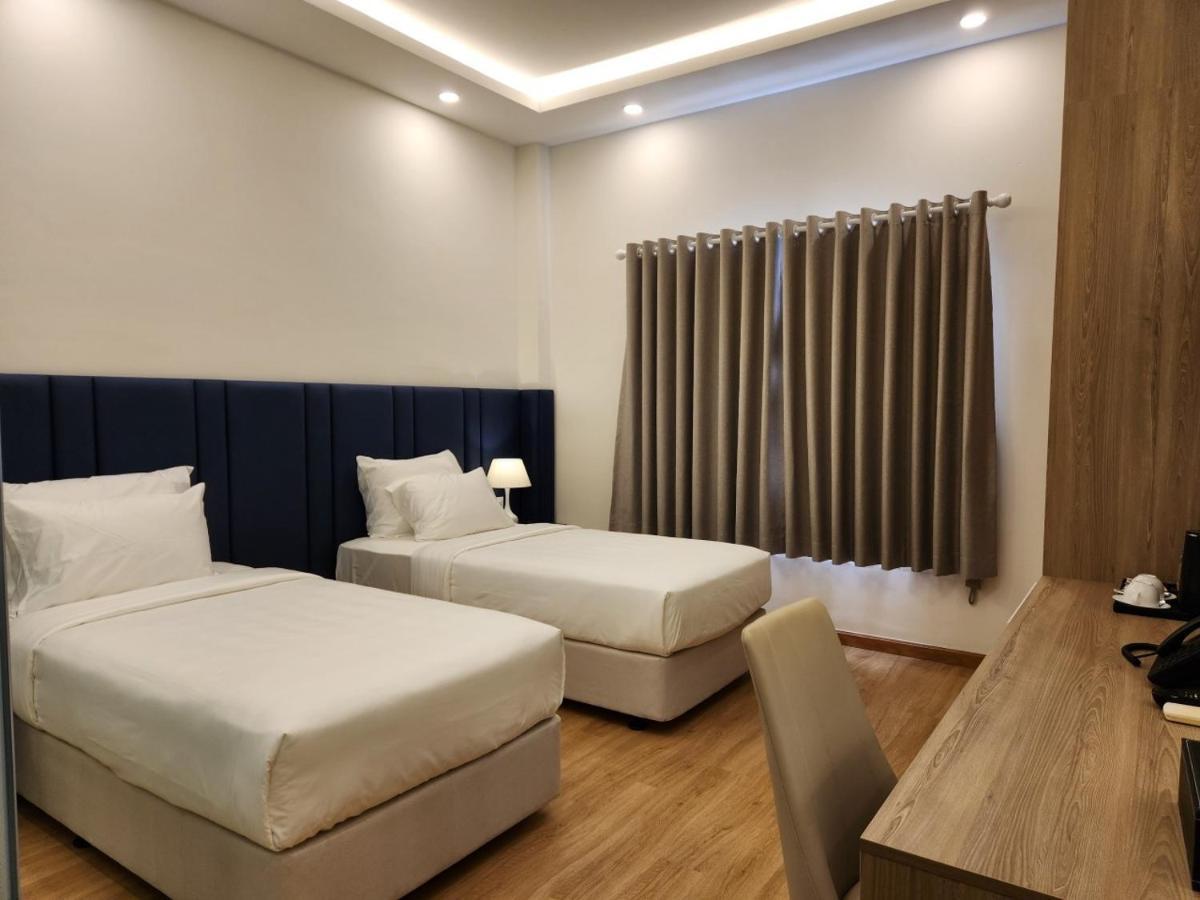 Ruby Hotel Ho Chi Minh City Exterior photo