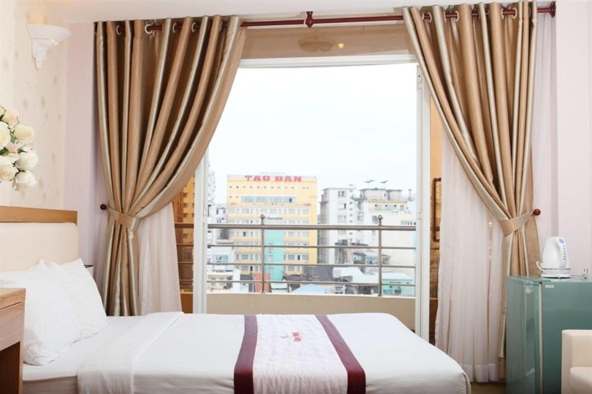 Ruby Hotel Ho Chi Minh City Exterior photo